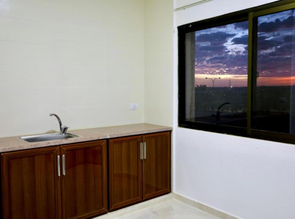 Salvador Dali Apartments Amman Luaran gambar