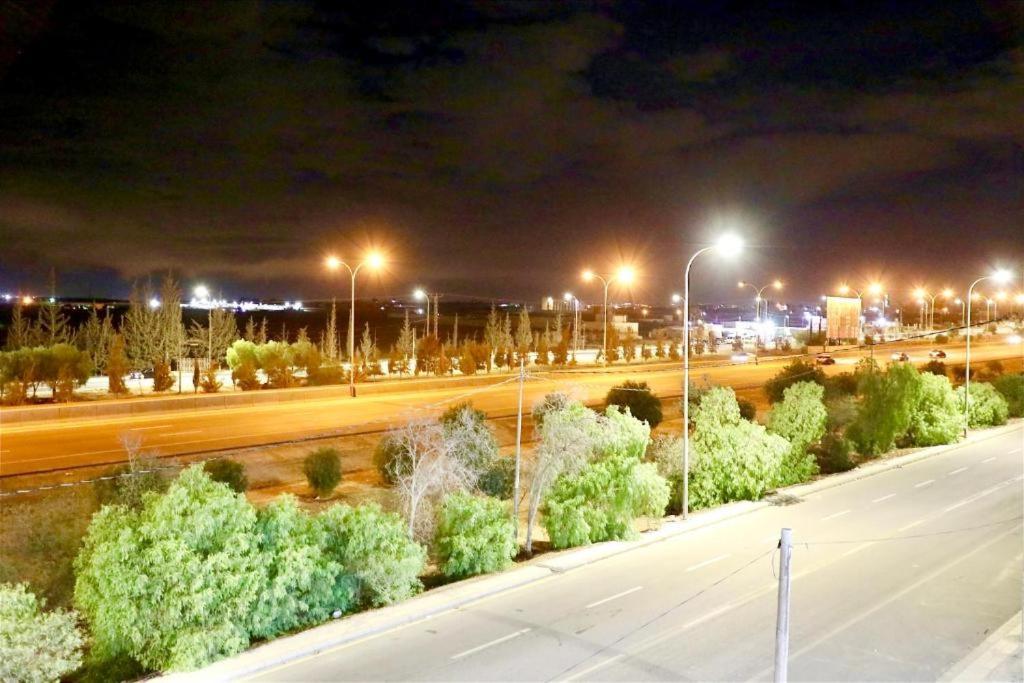 Salvador Dali Apartments Amman Luaran gambar